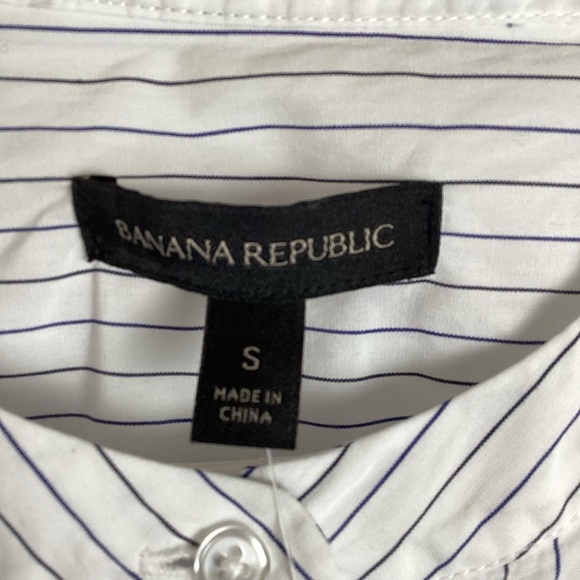 Banana Republic NWT 1/2 Button 3/4 Sleeve Blu& White Striped Top Shirt Small - Picture 3 of 6
